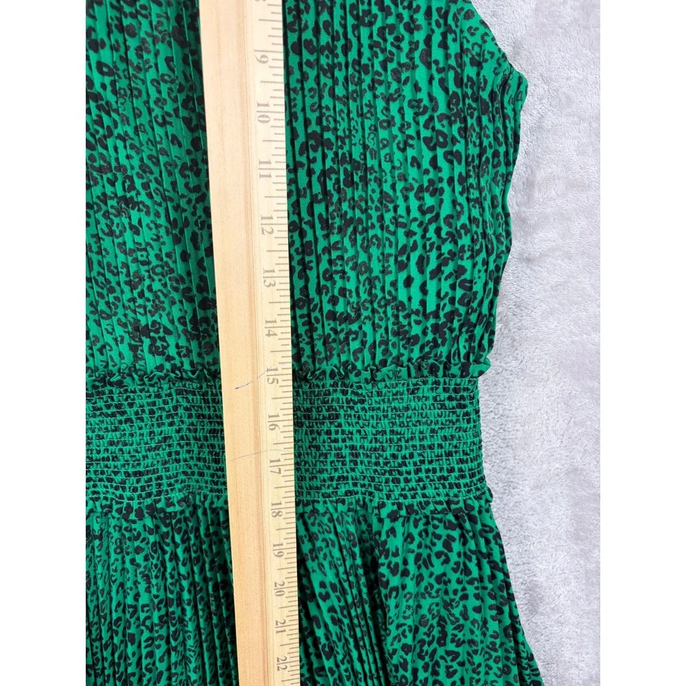 Nanette Lepore Green Leopard Print Pleated Mock Neck Smocked Midi Dress Size 12 - Picture 5 of 14